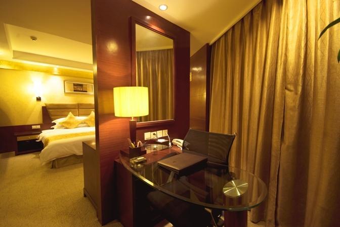 Minshan Lhasa Grand Hotel Chengdu Zimmer foto